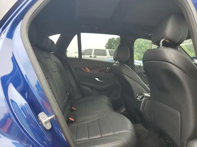 2019 MERCEDES-BENZ GLC 300  