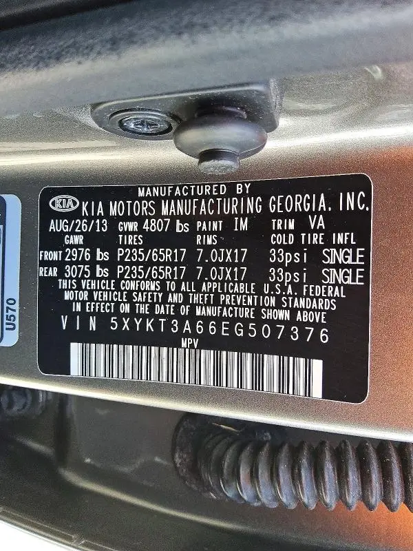 2014 KIA SORENTO LX  