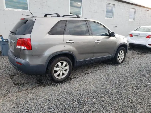 2013 KIA SORENTO LX  
