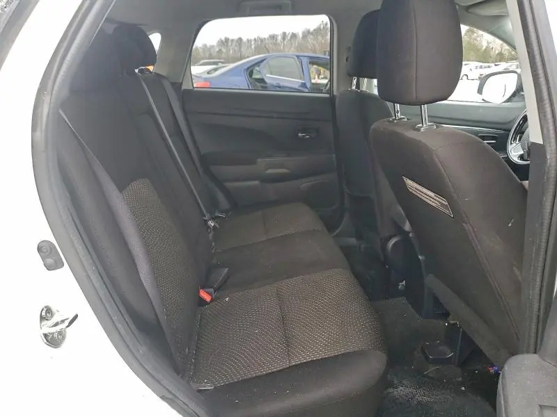 2016 MITSUBISHI OUTLANDER SPORT ES  