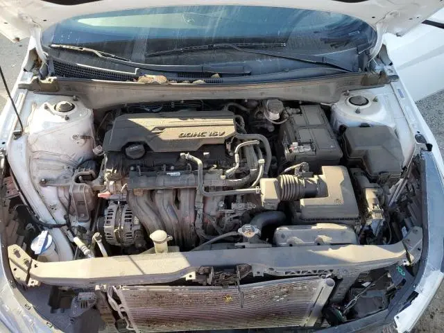 2021 HYUNDAI ELANTRA SE  