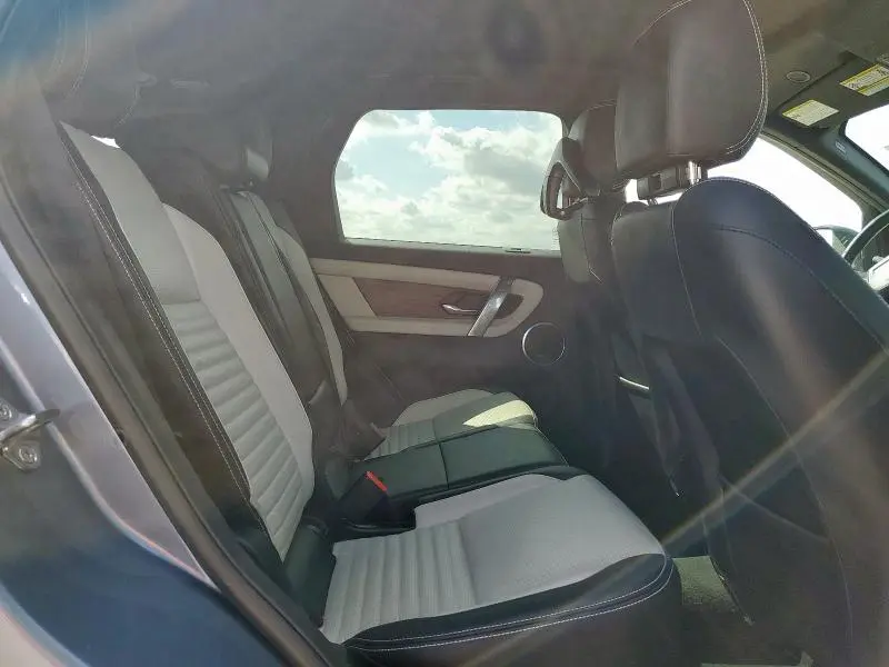 2023 LAND ROVER DISCOVERY SPORT SE R-DYNAMIC  