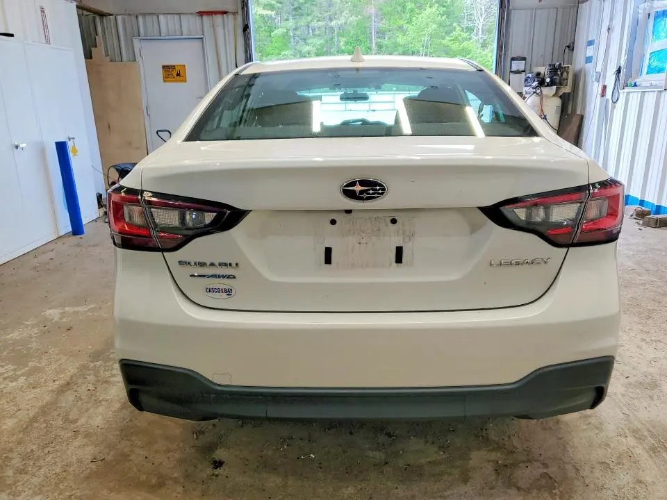 2022 SUBARU LEGACY   