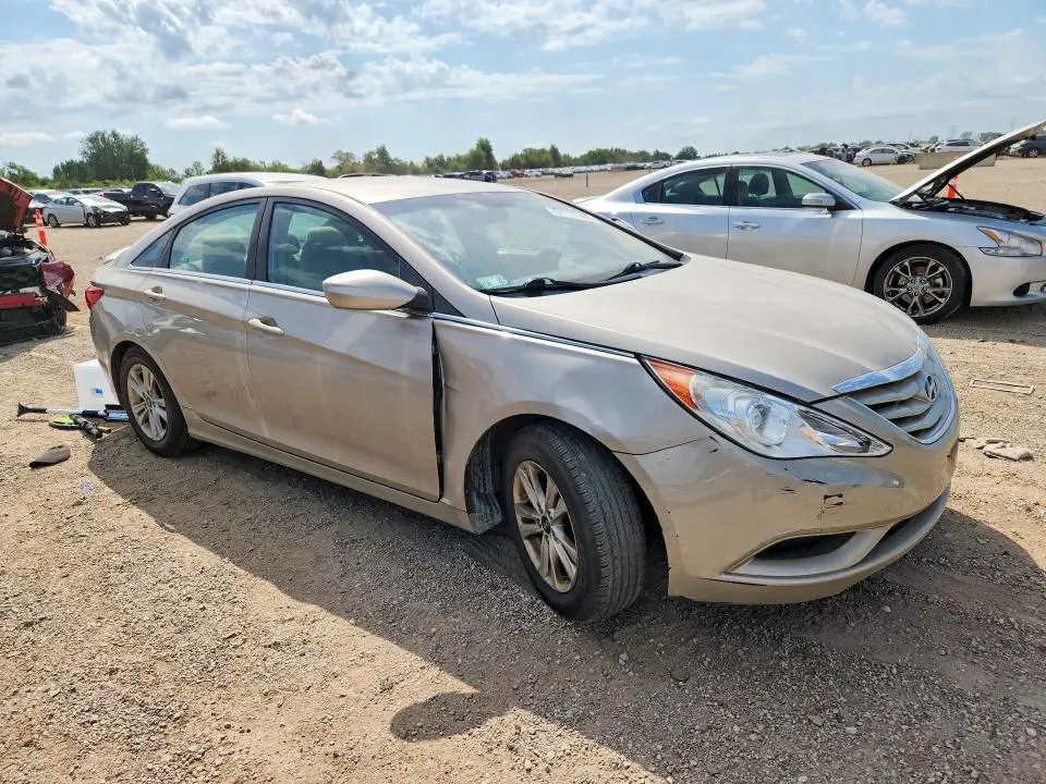 2011 HYUNDAI SONATA GLS  