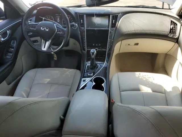 2018 INFINITI Q50 LUXE  