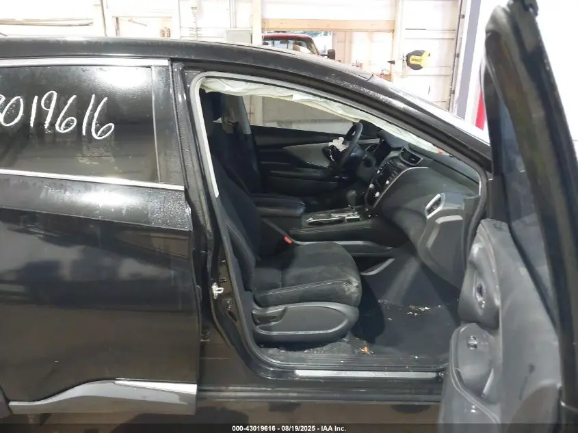 2019 NISSAN MURANO S