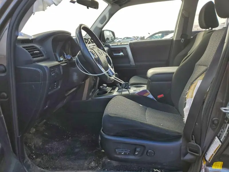 2018 TOYOTA 4RUNNER SR5/SR5 PREMIUM  