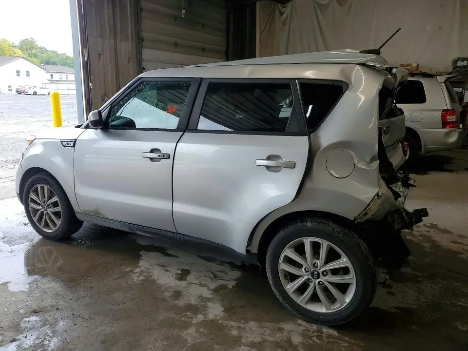 2017 KIA SOUL +  