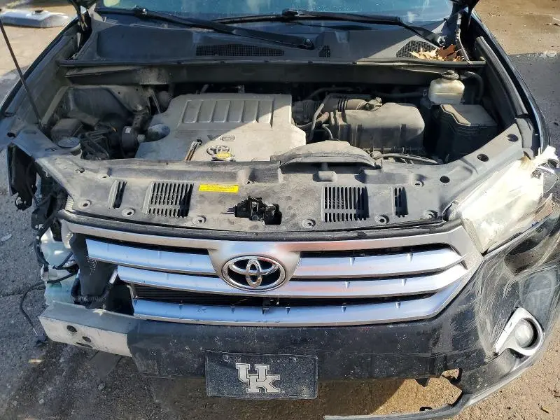 2013 TOYOTA HIGHLANDER LIMITED  