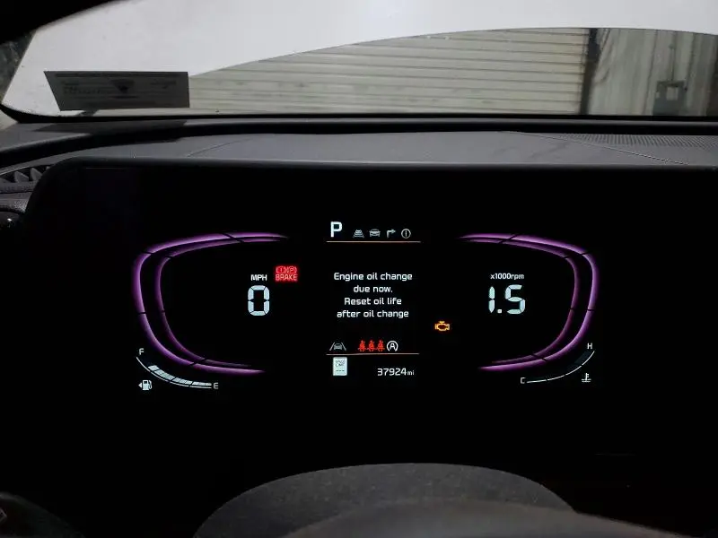 2023 KIA SPORTAGE EX  