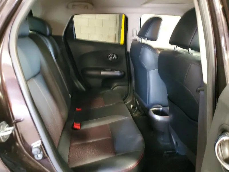 2015 NISSAN JUKE SL  