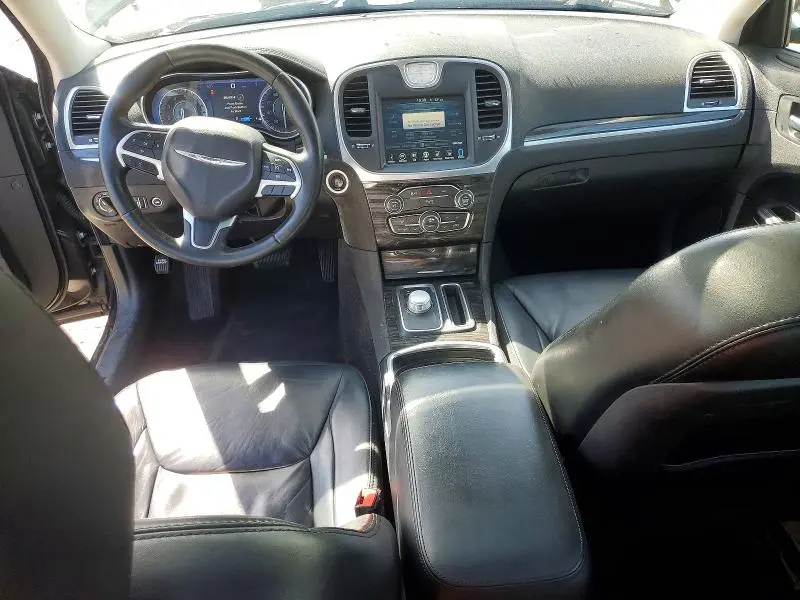 2016 CHRYSLER 300 LIMITED  