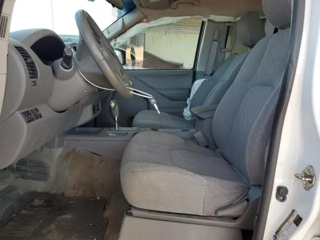 2017 NISSAN FRONTIER S  
