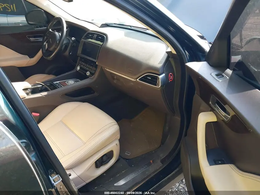 2017 JAGUAR F-PACE 35T PRESTIGE