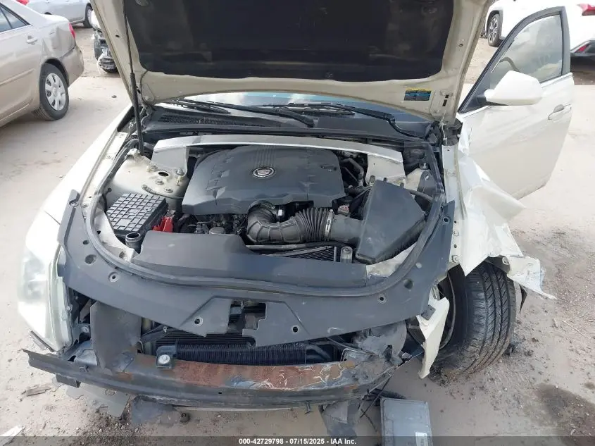 2010 CADILLAC CTS LUXURY