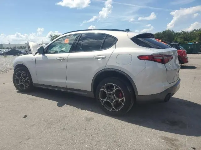 2022 ALFA ROMEO STELVIO TI  