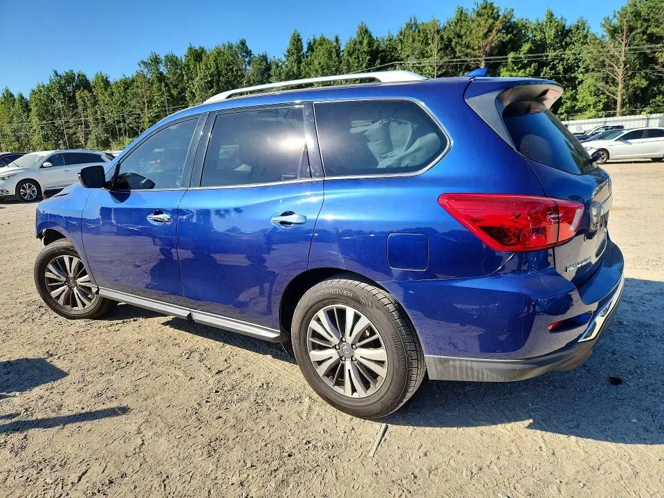 2019 NISSAN PATHFINDER SV  