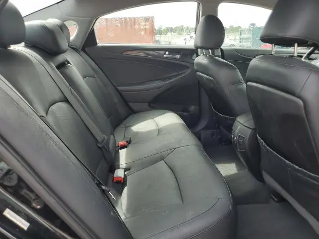 2011 HYUNDAI SONATA SE  