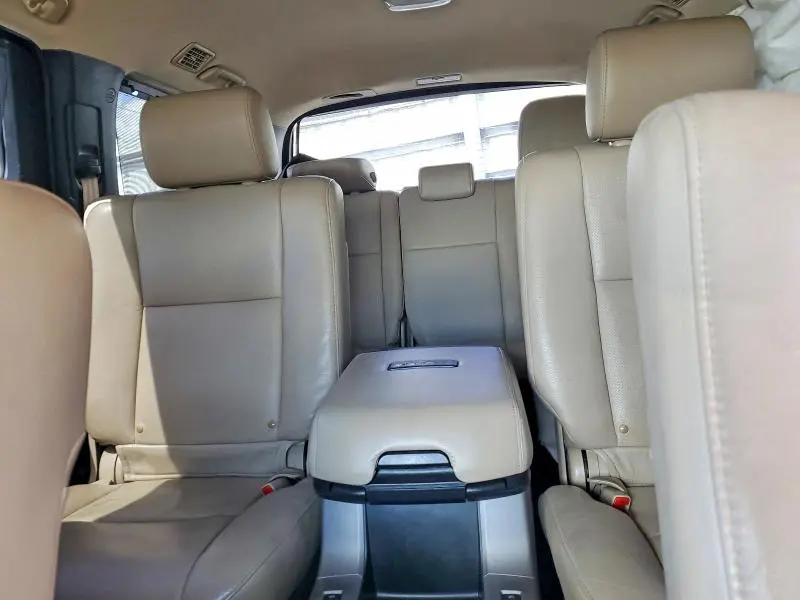 2012 TOYOTA SEQUOIA PLATINUM  