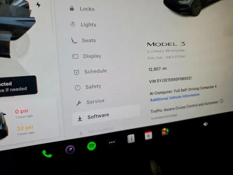2025 TESLA MODEL 3   