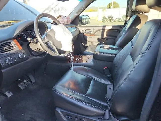 2011 CHEVROLET AVALANCHE LTZ  