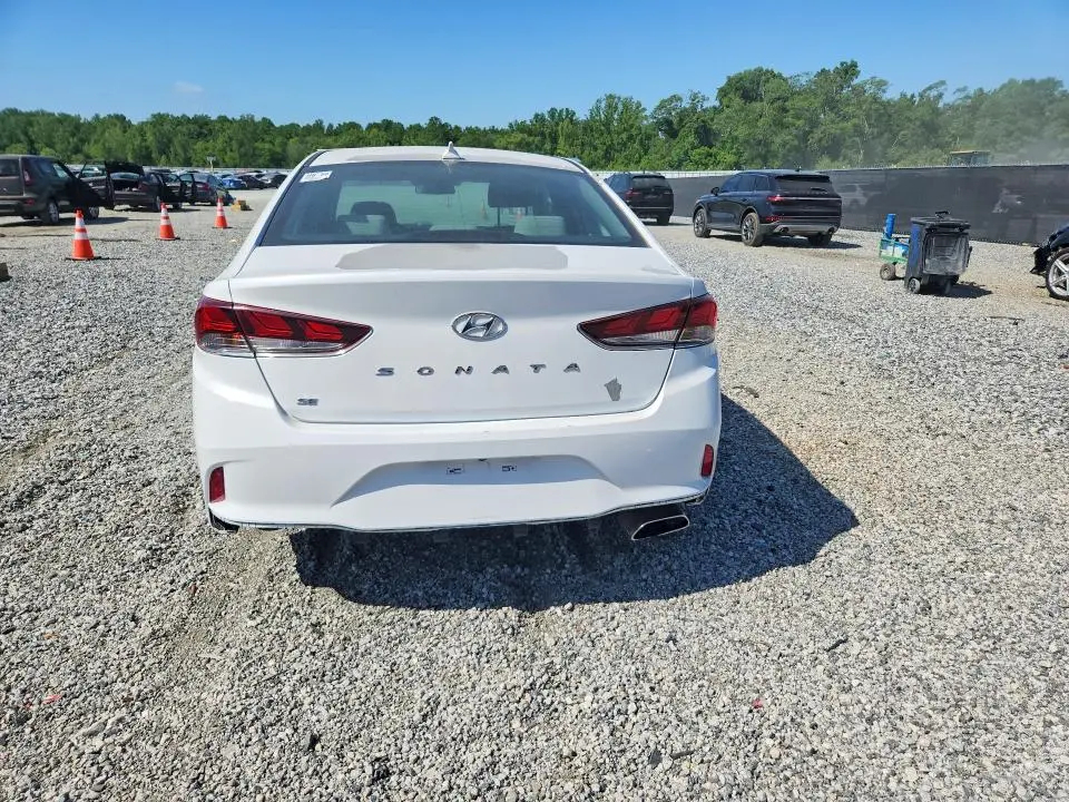 2018 HYUNDAI SONATA SE  
