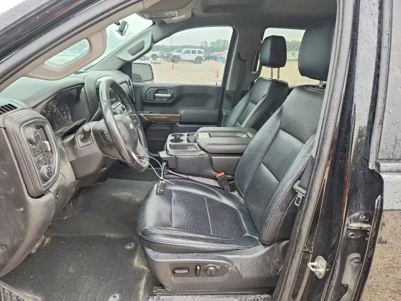 2021 CHEVROLET SILVERADO K1500 LT  