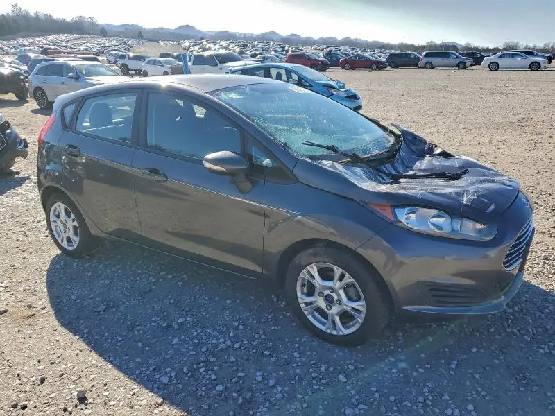 2015 FORD FIESTA SE  