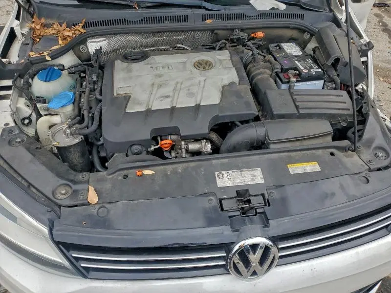 2013 VOLKSWAGEN JETTA TDI  