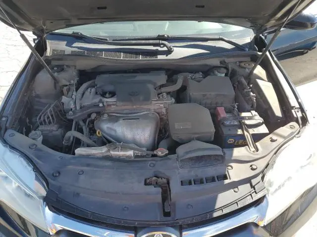2016 TOYOTA CAMRY LE  