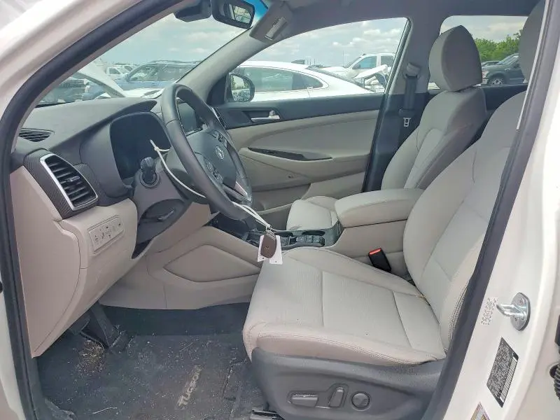 2020 HYUNDAI TUCSON SPORT  