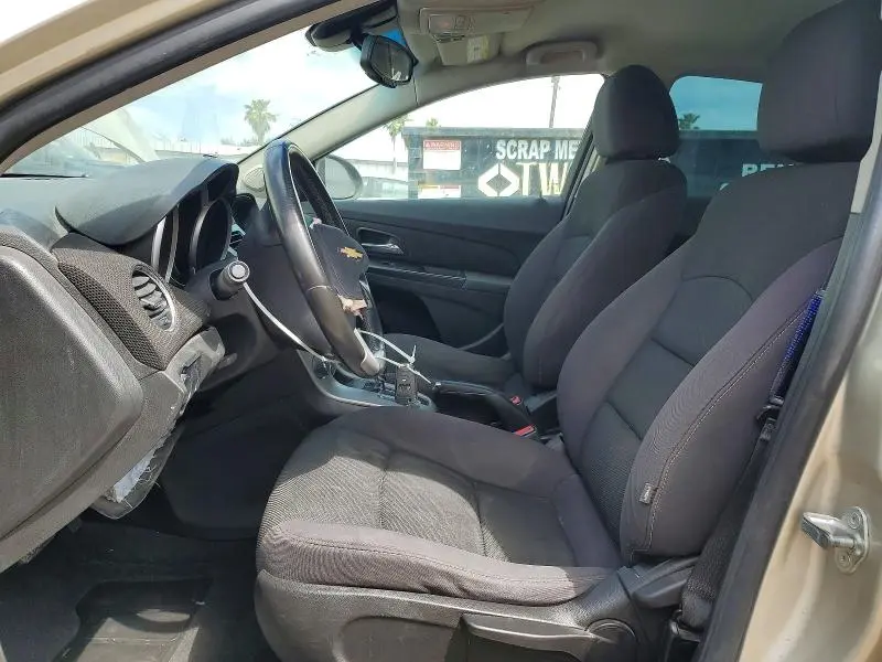 2013 CHEVROLET CRUZE LT  