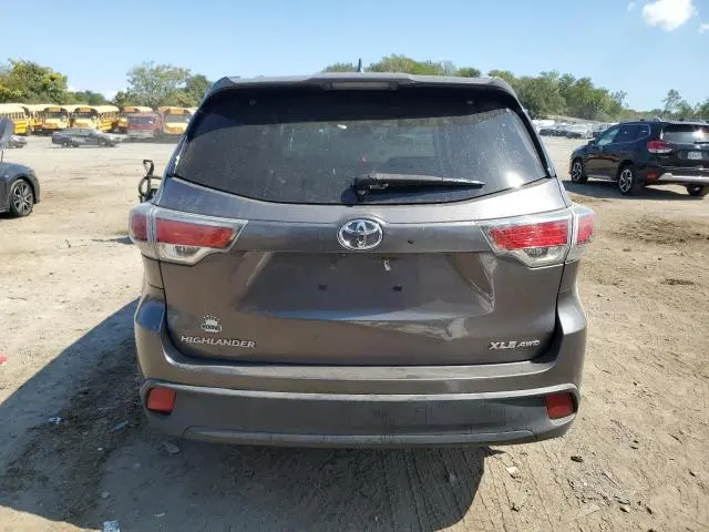 2015 TOYOTA HIGHLANDER XLE  
