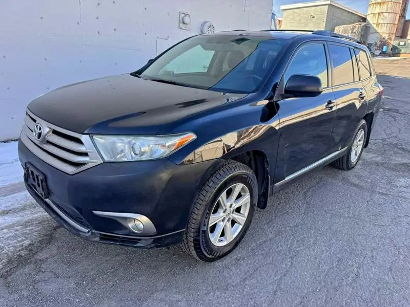 2012 TOYOTA HIGHLANDER BASE  