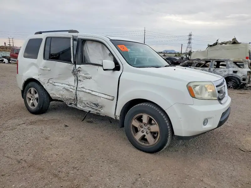 2011 HONDA PILOT EXLN  