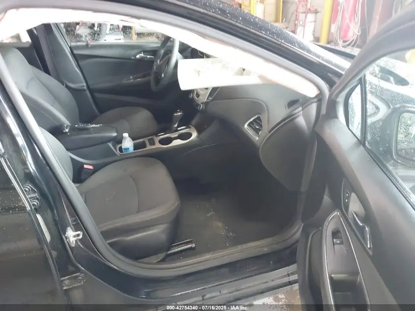 2017 CHEVROLET CRUZE LS AUTO