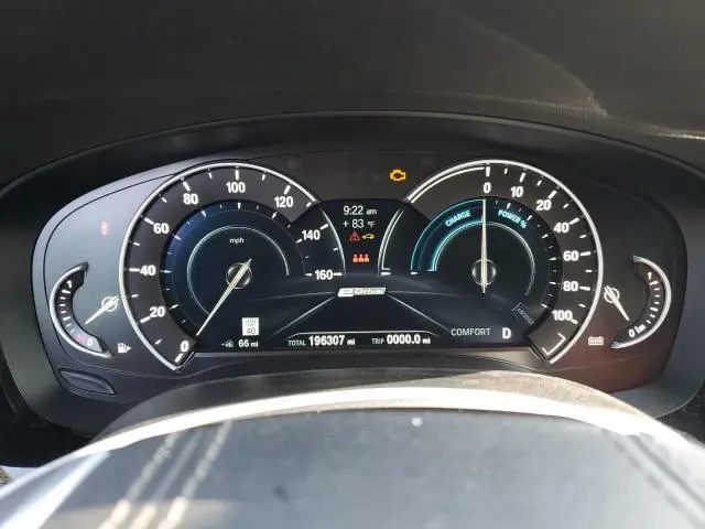 2019 BMW 530E   