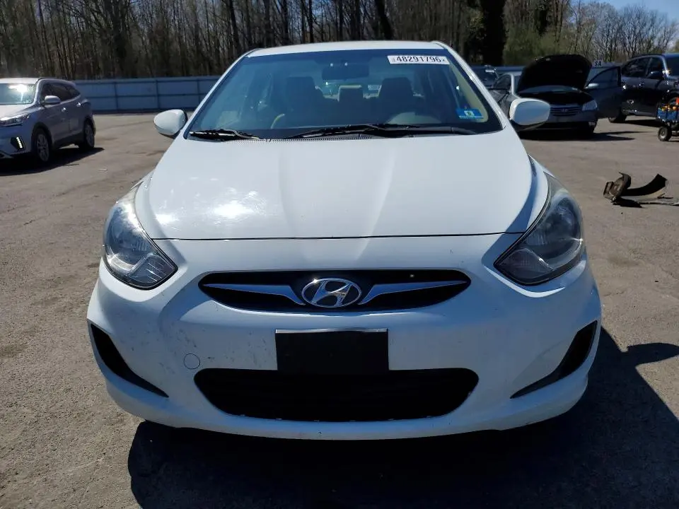 2013 HYUNDAI ACCENT GLS  