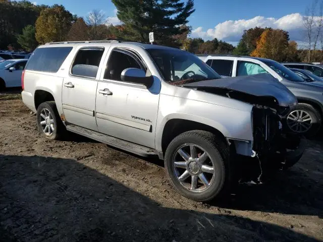 2010 GMC YUKON XL K1500 SLT  