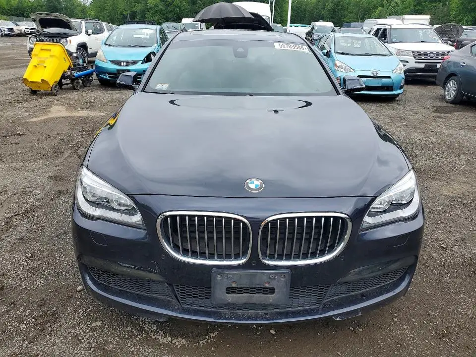 2014 BMW 750 LXI  