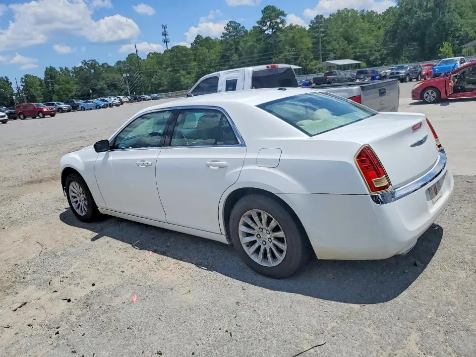 2011 CHRYSLER 300   