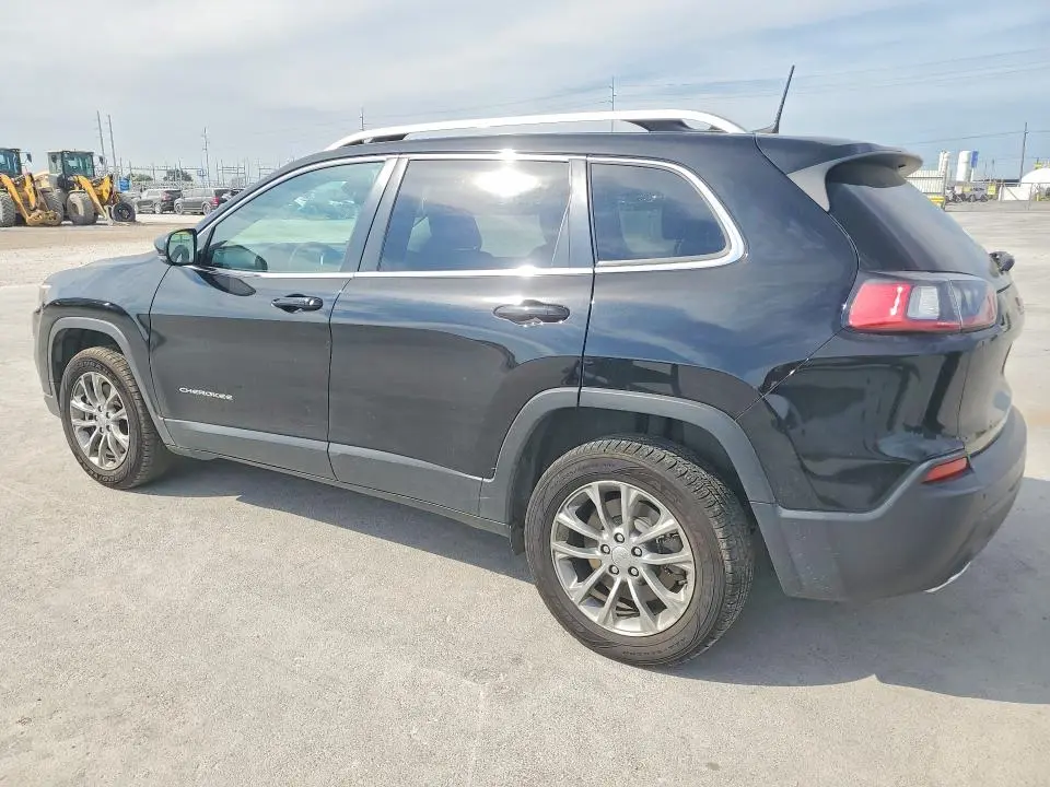 2020 JEEP CHEROKEE LATITUDE PLUS  