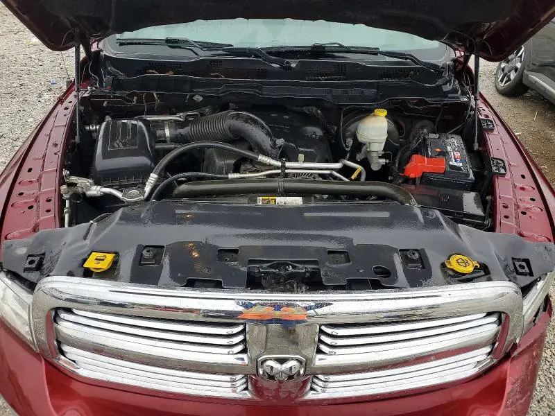 2016 RAM 1500 SLT  