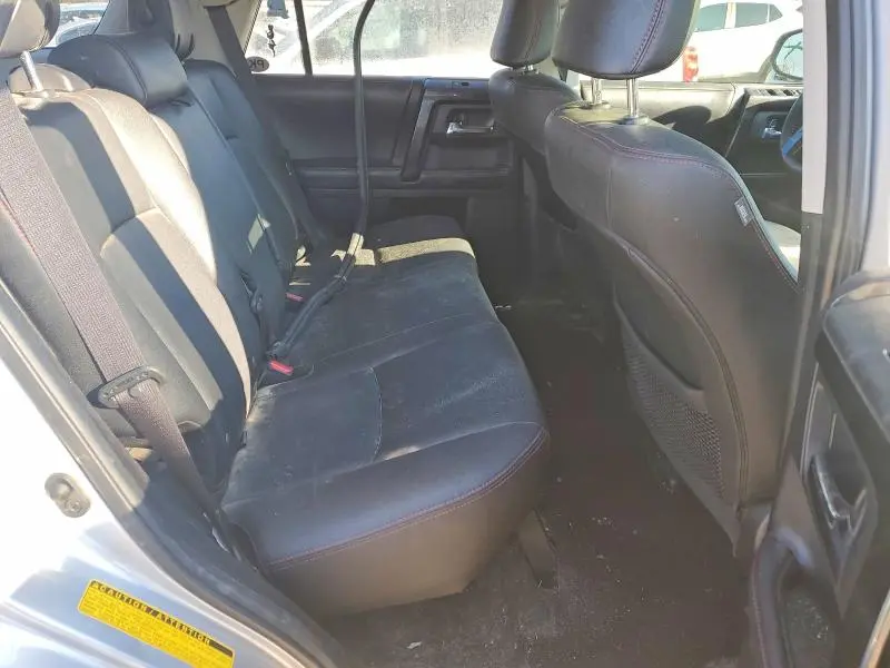 2019 TOYOTA 4RUNNER SR5/SR5 PREMIUM  