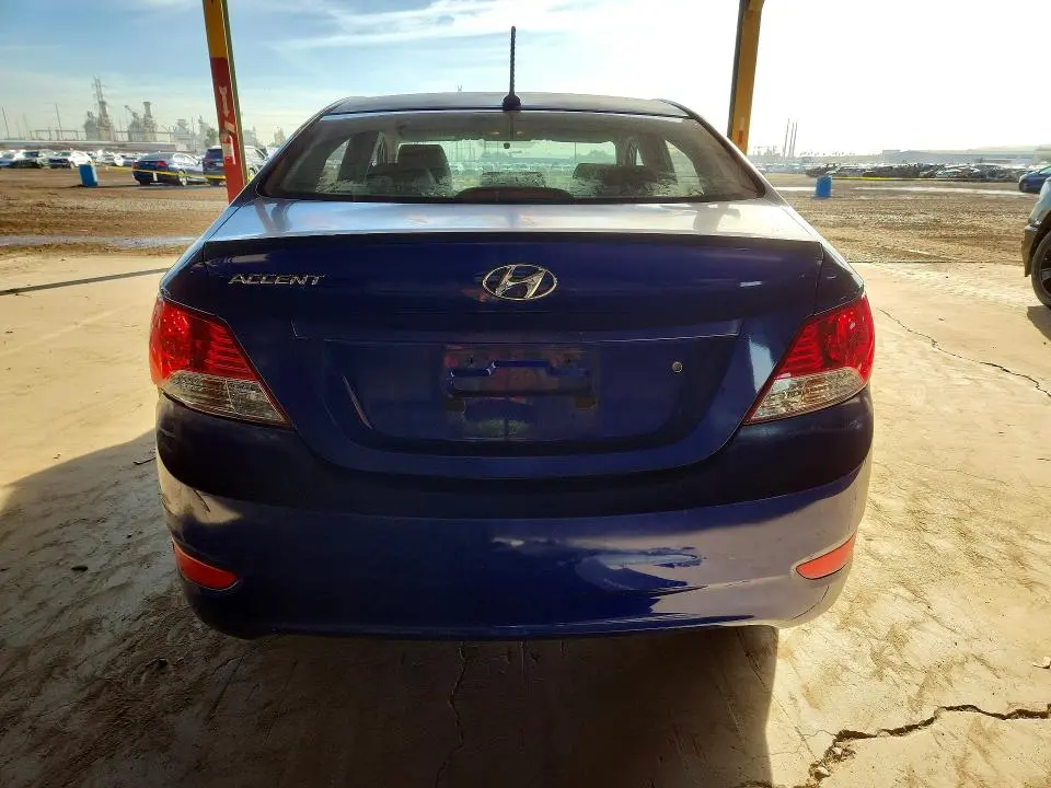 2012 HYUNDAI ACCENT GLS  