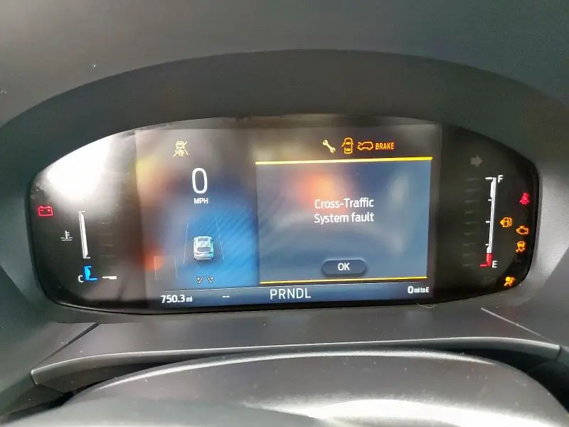 2025 FORD ESCAPE ST LINE  