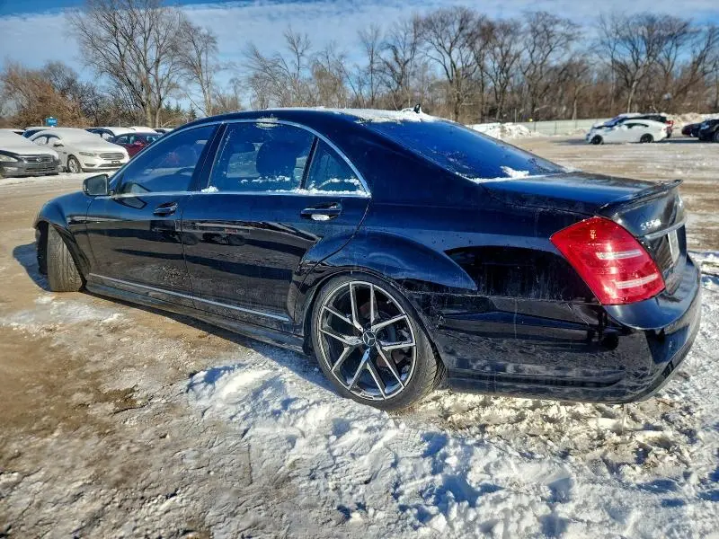 2011 MERCEDES-BENZ S 550  