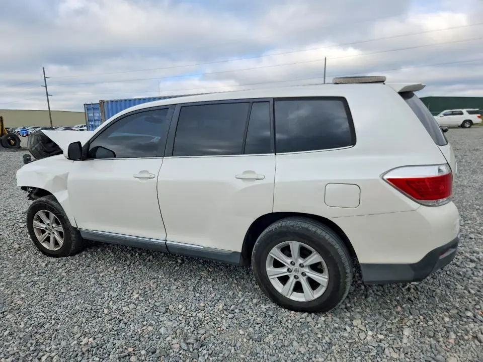 2012 TOYOTA HIGHLANDER BASE  