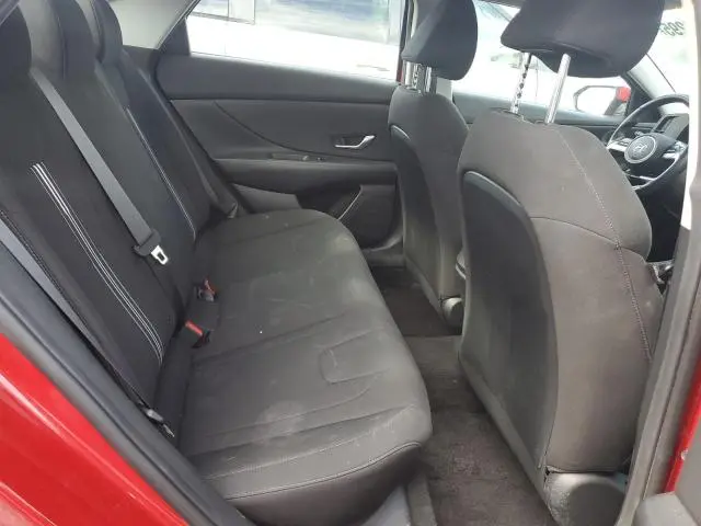 2022 HYUNDAI ELANTRA SEL  