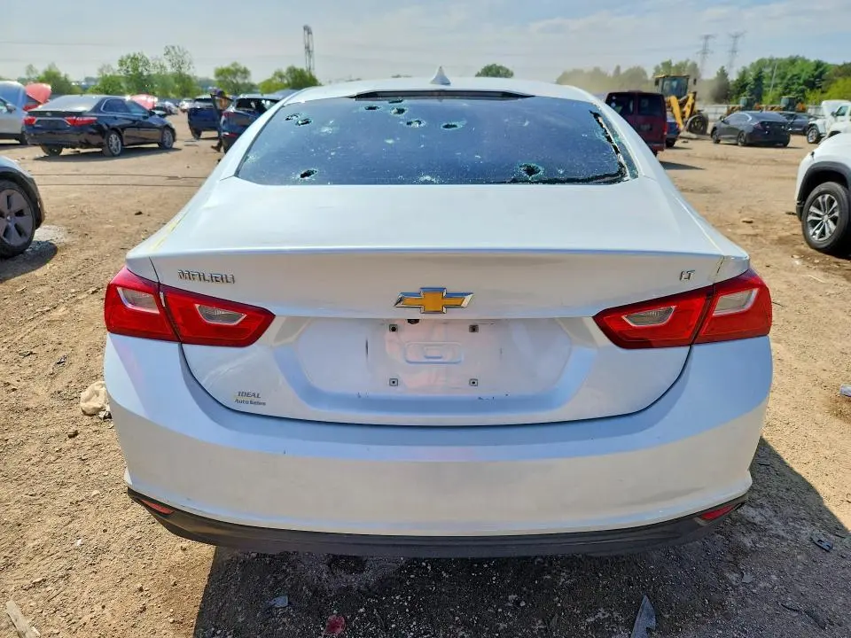 2017 CHEVROLET MALIBU LT  